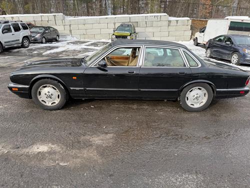 1d54fa68-fded-4121-90c2-36dc7ad4b59a