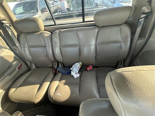 1-RotateNoneFlipNone0530c1c9-675f-4ae3-a5bc-33dc17c0929f