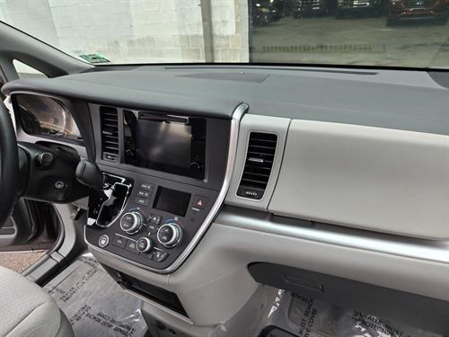 1-RotateNoneFlipNone055491bb-59bb-44e7-86a8-40c4f02baf24