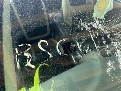 1-RotateNoneFlipNone07f2fa65-e1a1-4e9f-b9c2-2d3fd04bea8a