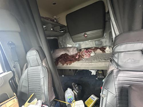 1-RotateNoneFlipNone0a29d81b-8764-425f-8a24-d88c7cbd87e8