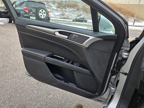 1-RotateNoneFlipNone10718a80-8055-4ce1-b69b-8d1796dc9dad