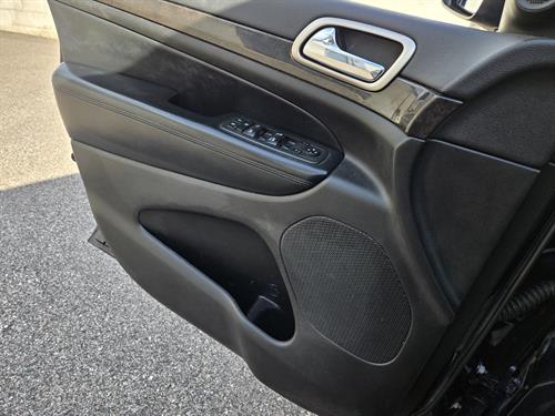 1-RotateNoneFlipNone2187b7c2-e36a-44a8-90d2-fd4e98c7033e