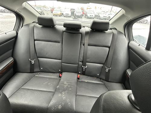 1-RotateNoneFlipNone3eb44b15-5eba-4f66-a7a3-5f3d798a0c03