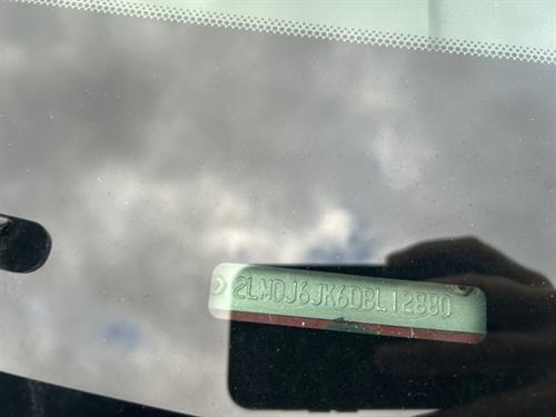 1-RotateNoneFlipNone55f69705-a62b-4743-b9e7-277636cfadbd