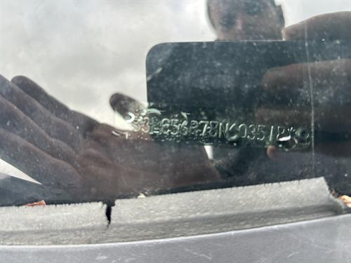 1-RotateNoneFlipNone577bd830-c9fc-45e2-b62f-9119d83de520