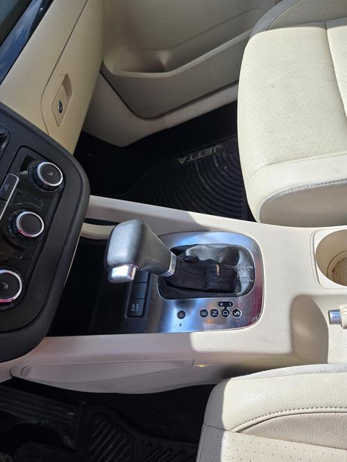 8-Rotate90FlipXY69abe5a1-dff9-4083-9a54-42153acf460f