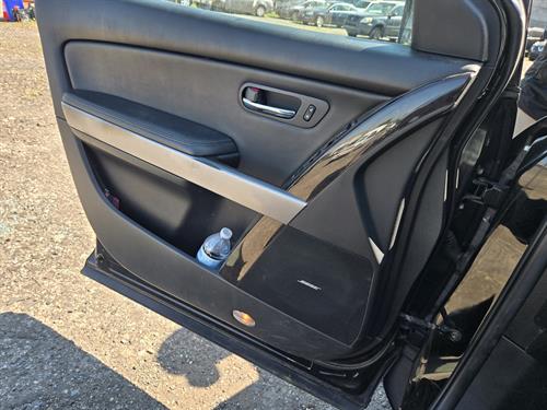 1-RotateNoneFlipNone7174b912-3373-45f7-85ac-d4d0fc32c9e6