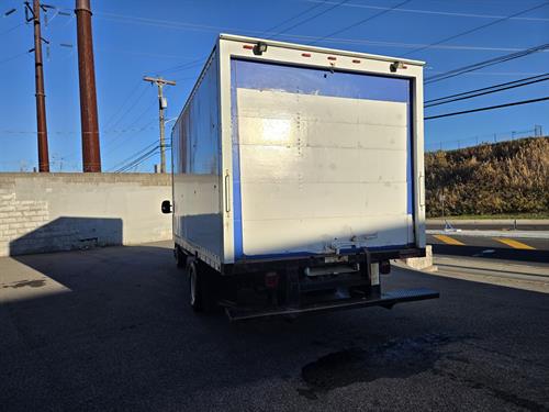 1-RotateNoneFlipNone7611346b-3cb8-4b85-8d38-ad67163943dc