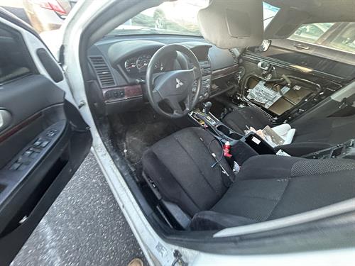 1-RotateNoneFlipNone77174a46-bbdb-4c32-8baa-ece2941574e6