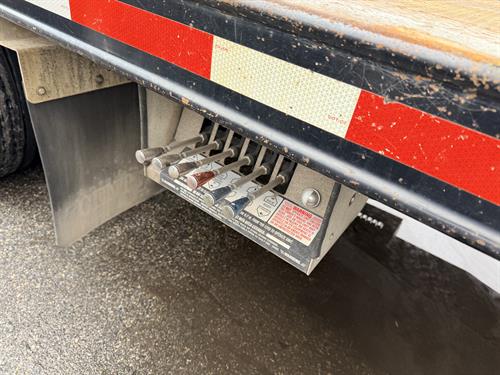 1-RotateNoneFlipNone7fdf5f1b-830e-45d6-8f64-d93cd71b61c4