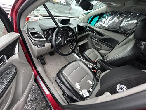 1-RotateNoneFlipNone83c01906-adb9-45e2-a55e-1ad3e2ef9170