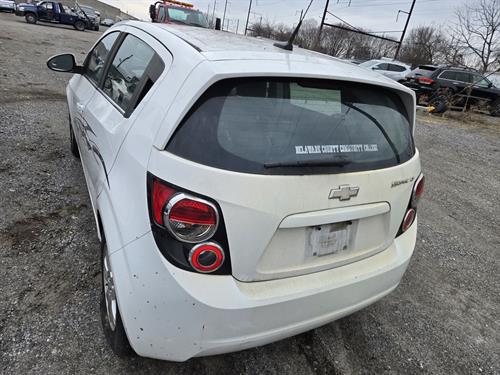 1-RotateNoneFlipNone8567ff55-46bf-4544-9a63-2aa7ad8fcd6c