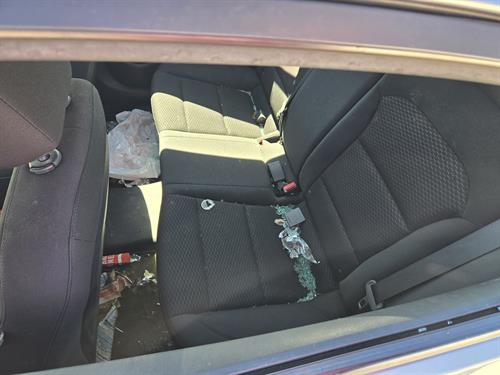 1-RotateNoneFlipNone87d102d5-21a4-4d10-9add-2227b4c55298