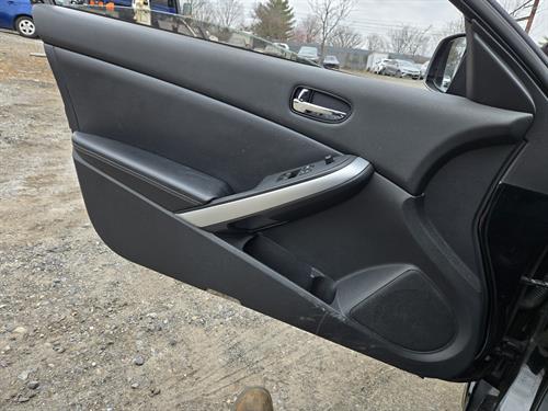 1-RotateNoneFlipNone8c897835-94b5-443d-8f44-6f6e6627ed7e