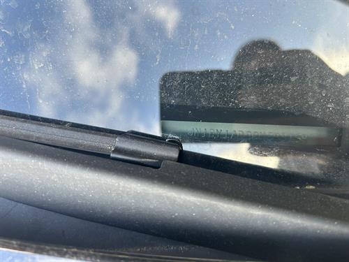 1-RotateNoneFlipNone954cd485-8c2f-4926-9e10-2dd645a12b51