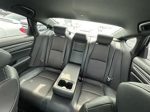 1-RotateNoneFlipNone9ebb8f1e-1d42-4168-a0fa-276ed1844d9d