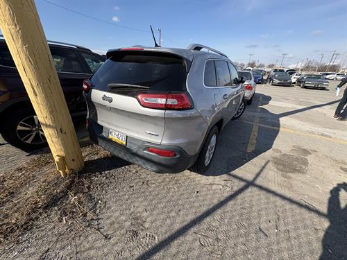 1-RotateNoneFlipNonea0e82357-37b2-4a49-9fab-6a23cf6d26e1