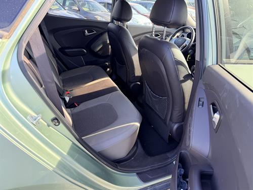 1-RotateNoneFlipNonea3ff82da-c48c-46e9-a0bb-b8db423a7ab9