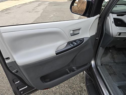 1-RotateNoneFlipNoneafeda984-636a-4145-a980-9c300a0e479e