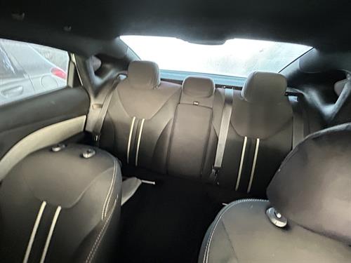 1-RotateNoneFlipNoneb0a09940-9215-4977-863d-7c9e843ca4eb