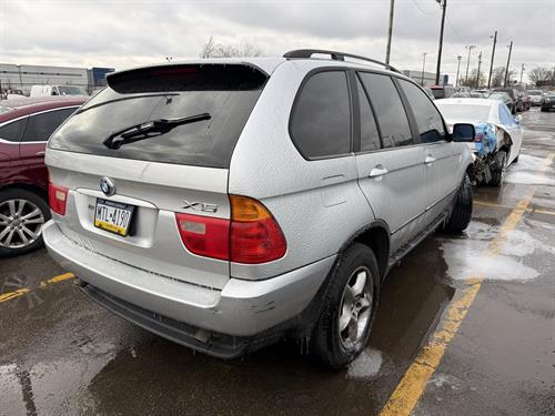 1-RotateNoneFlipNonec3f871df-b2c0-414a-bf19-4831473281e1