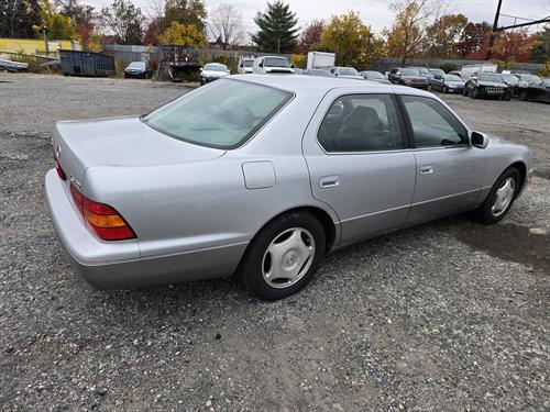 1-RotateNoneFlipNonee551ee3b-4c98-4313-afff-ed164853095a