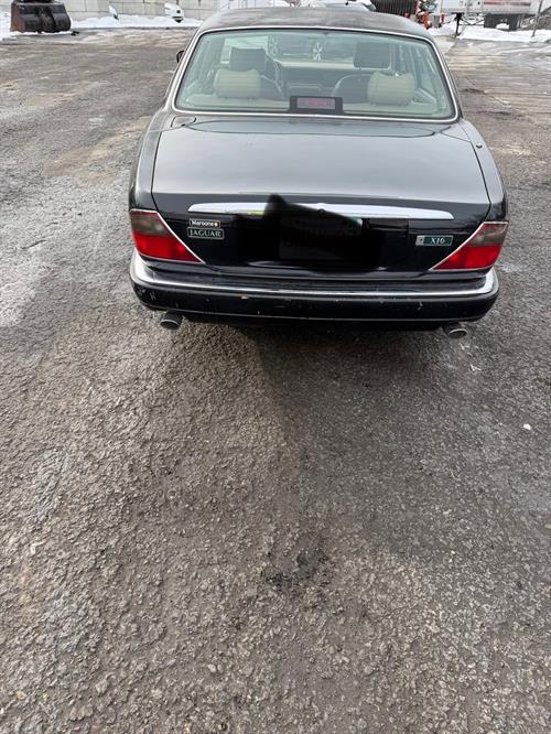 0b933da6-d3f8-4aab-8cd2-5f29d1ef93e1